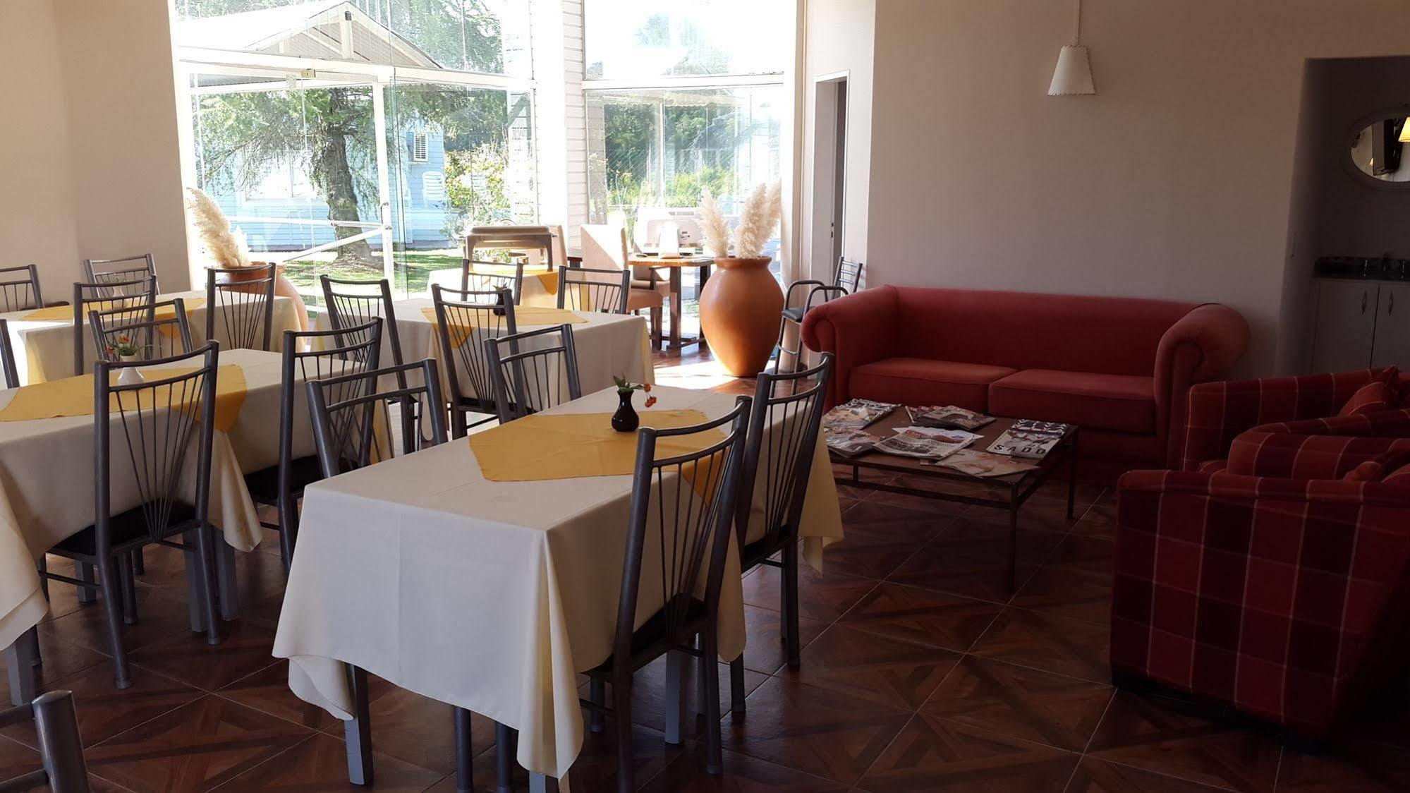 Aromos Hotel 4*