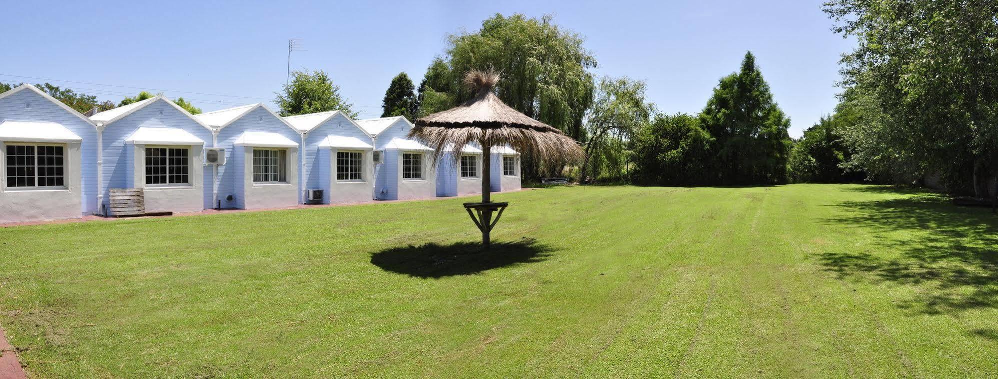 Aromos Hotel
